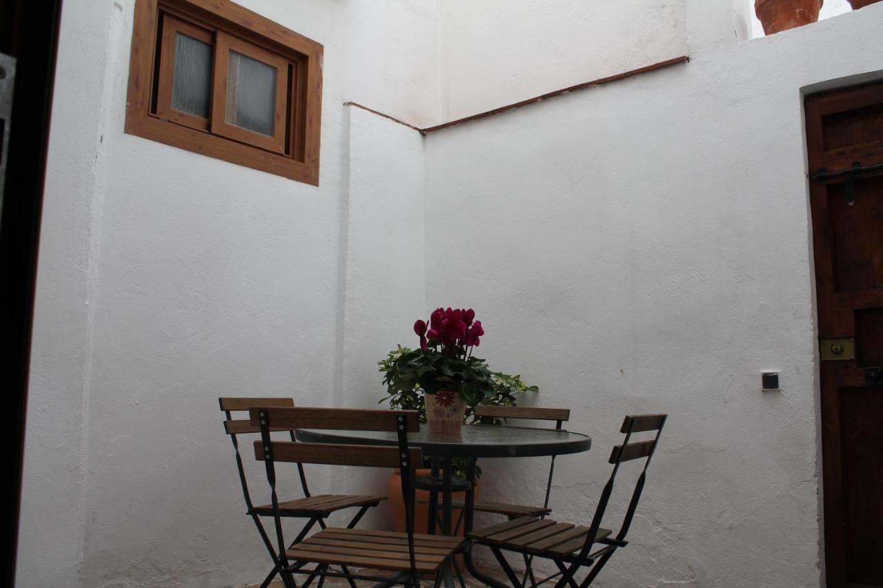 Villa Old Navy House à Badalona Extérieur photo