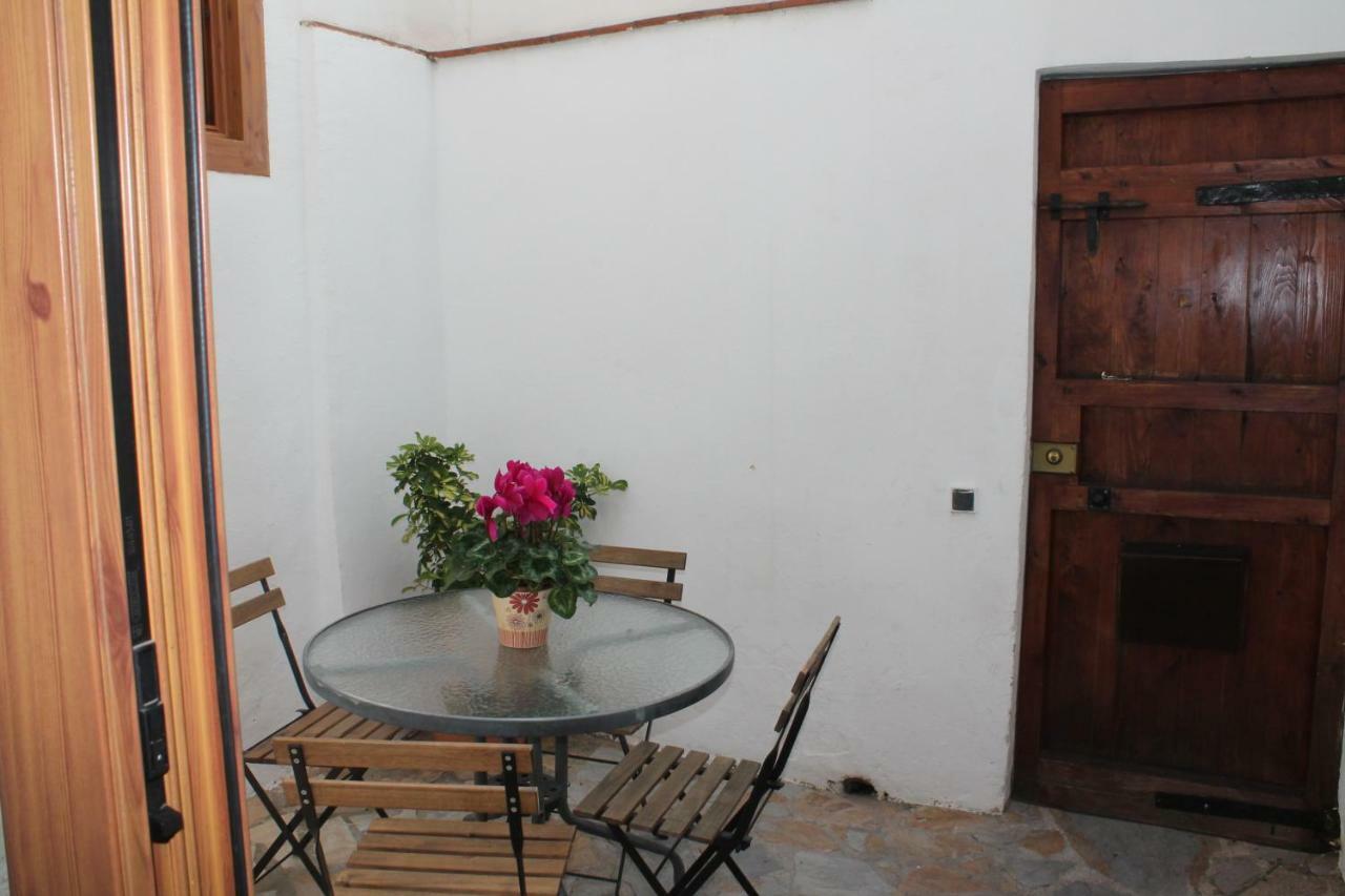 Villa Old Navy House à Badalona Extérieur photo